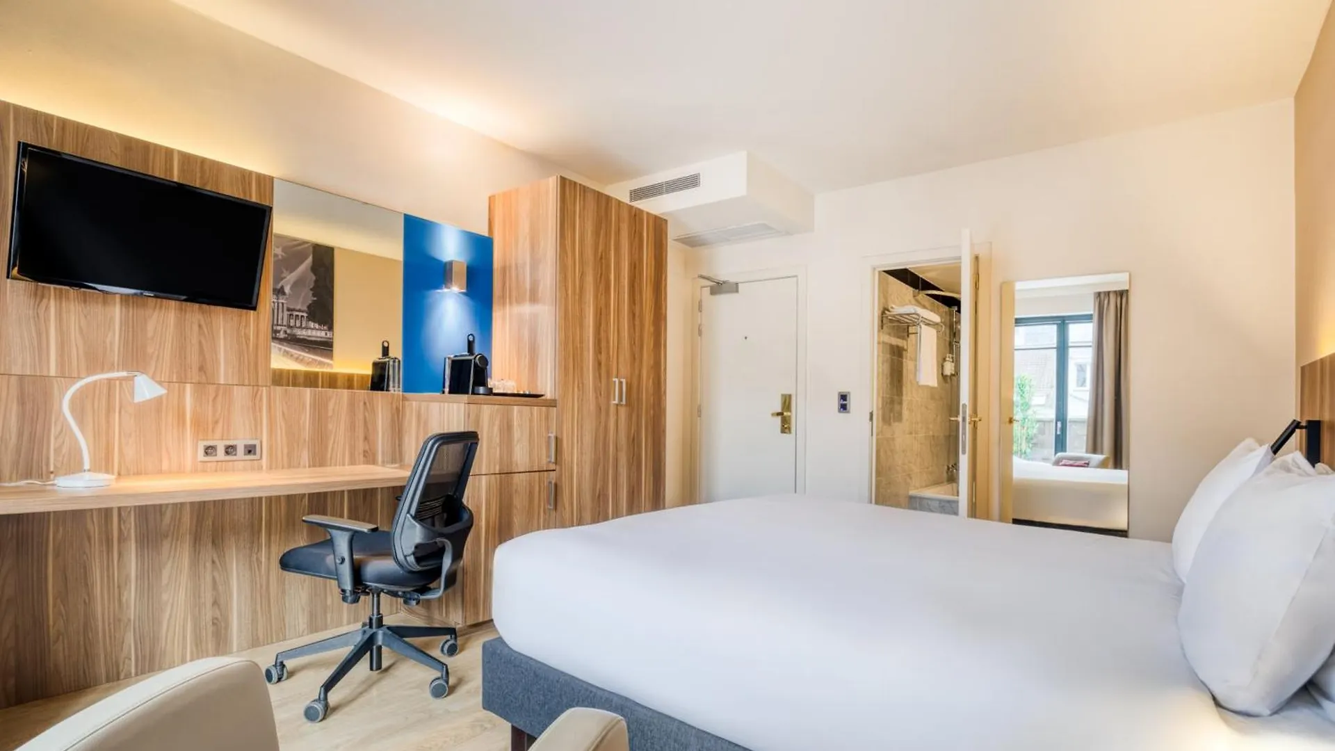 Holiday Inn Brussels Schuman By Ihg 4*,  Belgium