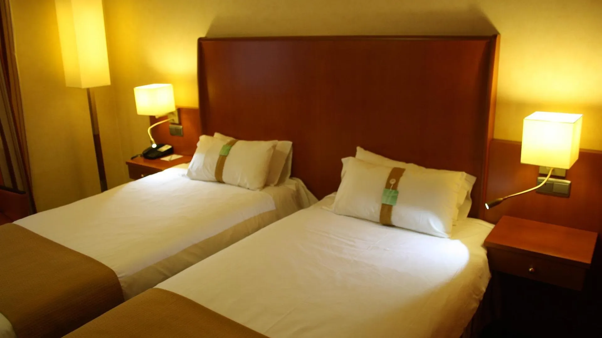 **** Hotell Holiday Inn Brussels Schuman By Ihg Belgien